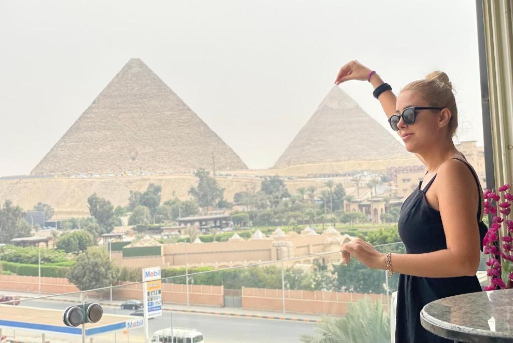 Unique Pyramids Boutique Inn Kafrat al Jabal Bagian luar foto