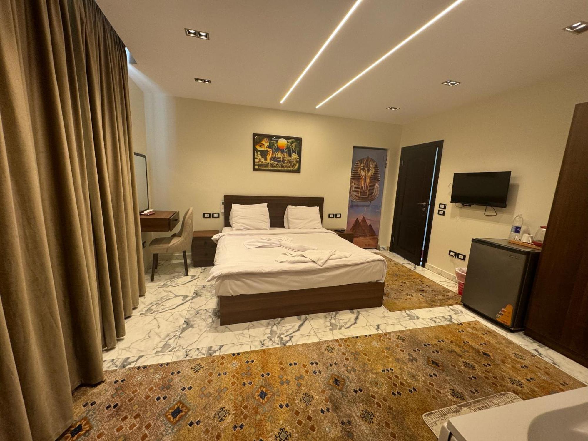 Unique Pyramids Boutique Inn Kafrat al Jabal Bagian luar foto